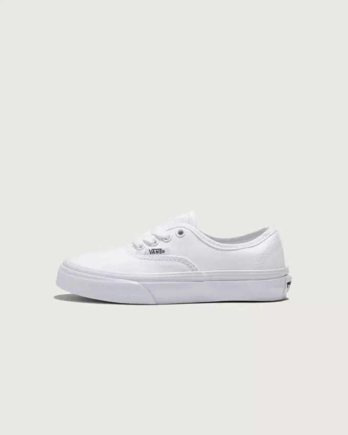 Authentischer Schuh für kleine Kinder