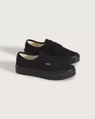 Authentischer Schuh für kleine Kinder