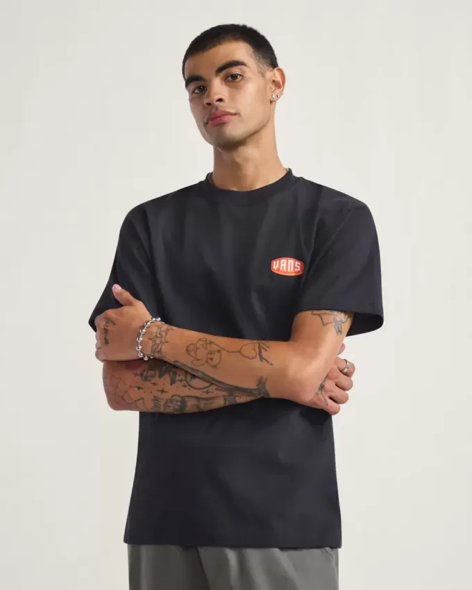 Erhabenes T-Shirt Erhabenes T-Shirt