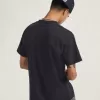 Erhabenes T-Shirt Erhabenes T-Shirt