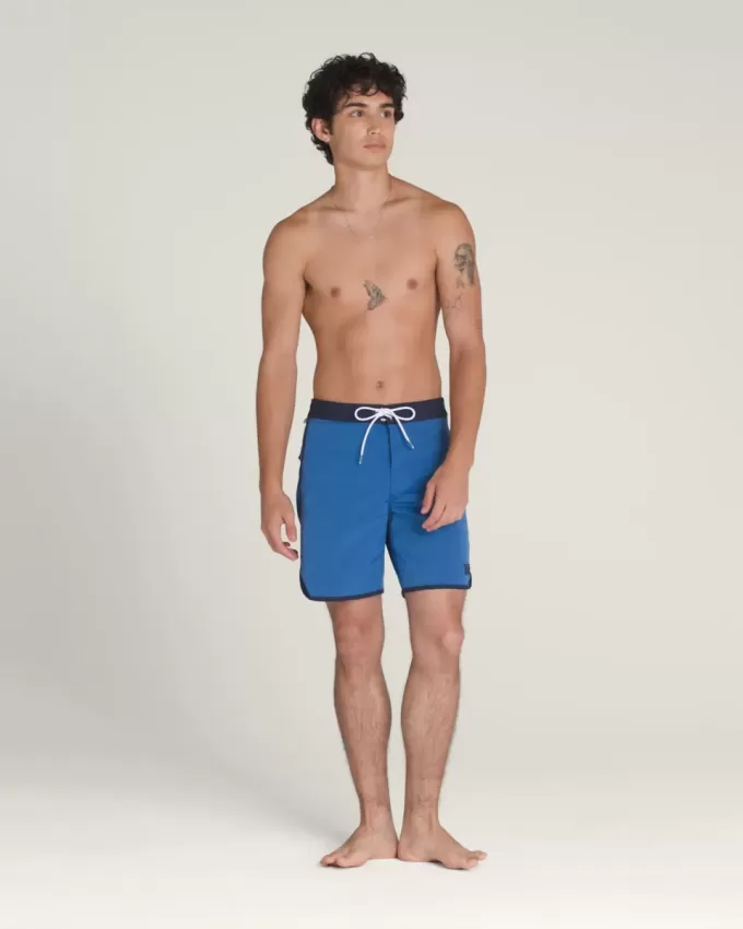 Everride 18» Boardshorts mit Wellenkante Everride 18» Boardshorts mit Wellenkante