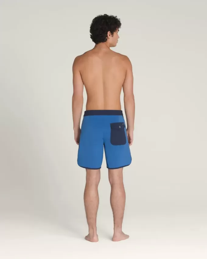 Everride 18» Boardshorts mit Wellenkante Everride 18» Boardshorts mit Wellenkante