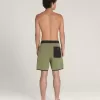 Everride 18» Boardshorts mit Wellenkante Everride 18» Boardshorts mit Wellenkante
