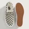 Klassischer Slip-On-Plateauschuh mit Schachbrettmuster Klassischer Slip-On-Plateauschuh mit Schachbrettmuster
