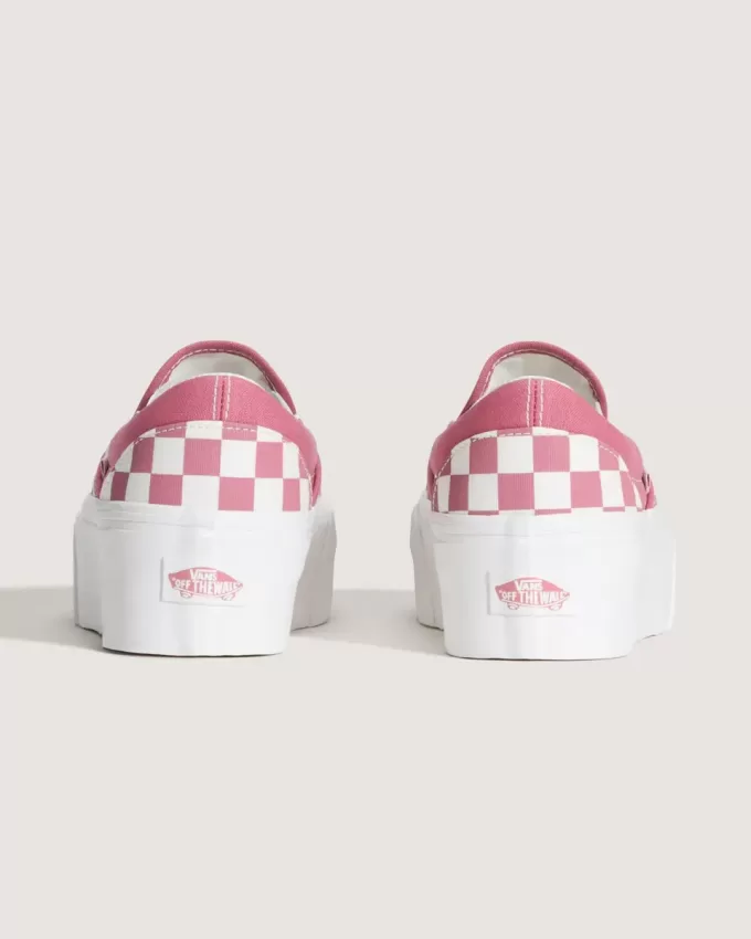 Klassischer Slip-On-Plateauschuh mit Schachbrettmuster