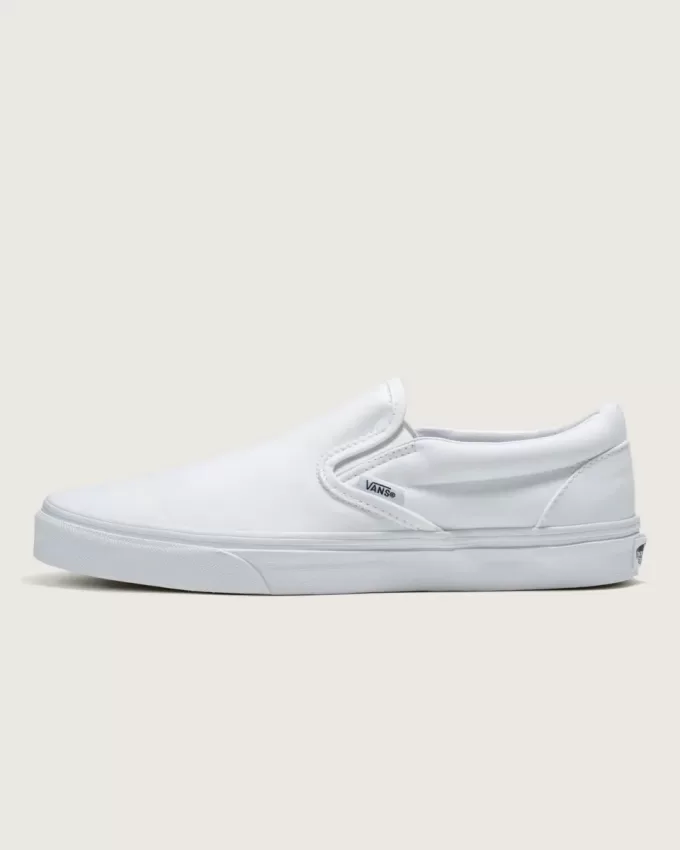 Klassischer Slip-On-Schuh mit breiter Sohle Klassischer Slip-On-Schuh mit breiter Sohle