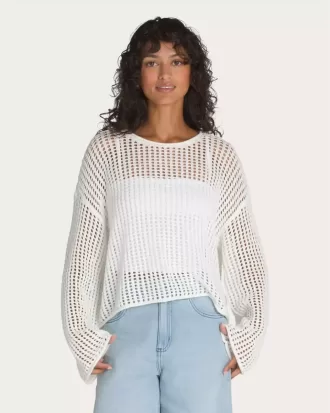 mila kurzer rundhalspullover mit offenem strickmuster 2 1 330x413 - Mila &ndash; Kurzer Rundhalspullover mit offenem Strickmuster