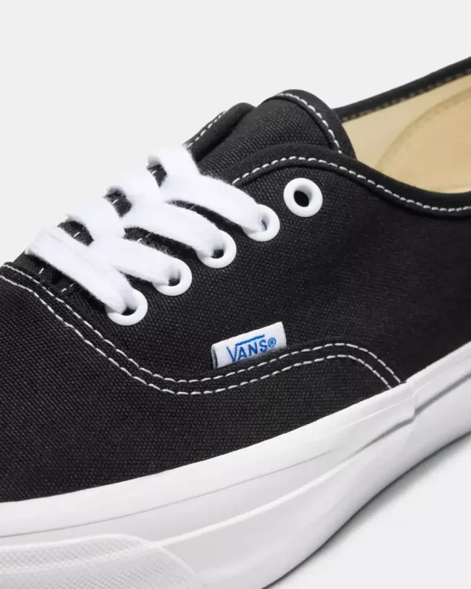Premium-Authentischer Schuh Premium-Authentischer Schuh
