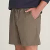 Range – Entspannte, elastische 18-Zoll-Shorts Range – Entspannte, elastische 18-Zoll-Shorts